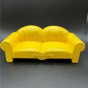 Vintage G1 My Little Pony Paradise Estate Yellow Plastic Sofa Hasbro MLP